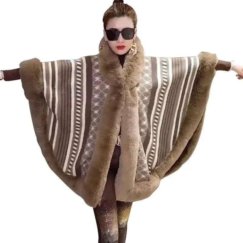 Winter Warm Star-Printed Poncho for Women - Faux Rabbit Fur Collar Cape